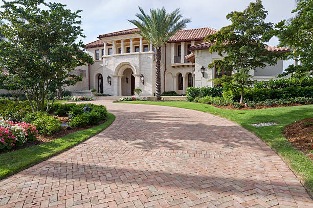 Best Driveway Pavers Installation  in Huntland, TN